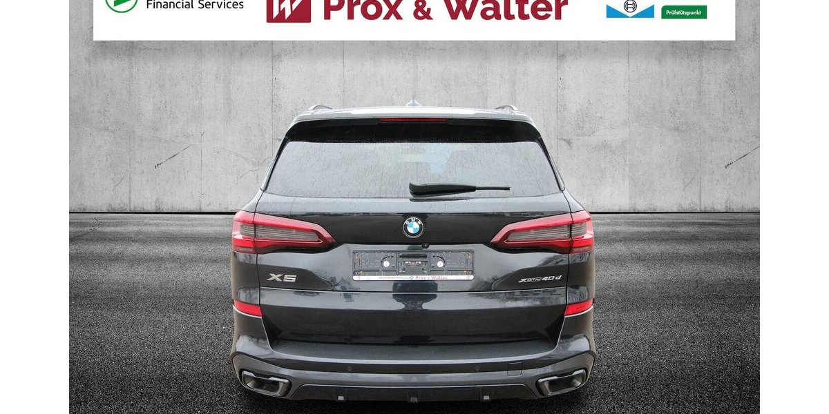 BMW X5 xDrive 40d M Sport LUFT+AHK+PANO-DACH+HEAD-UP 151.379 km 53.500 &euro; Hagenow 19230