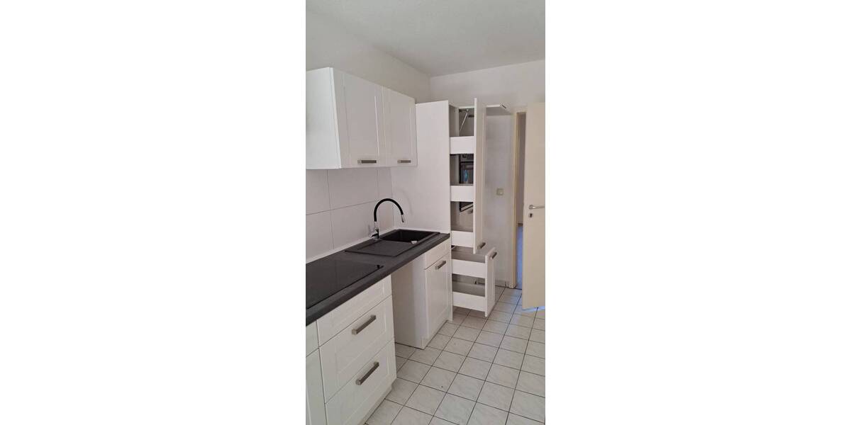 Etagenwohnung Schwerin Altstadt - 1 Zimmer, 70 m&sup2;, 675&euro; | Angebot:26779617