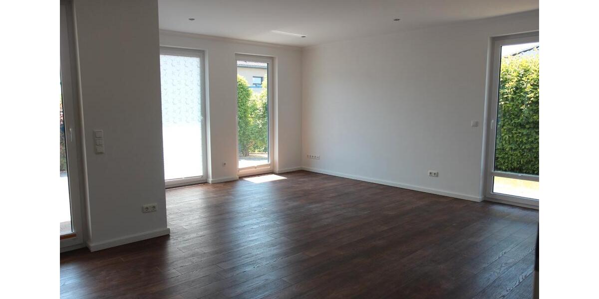 Bungalow Schwerin Gartenstadt - 4 Zimmer, 100 m&sup2;, 1.490&euro; | Angebot:26416797
