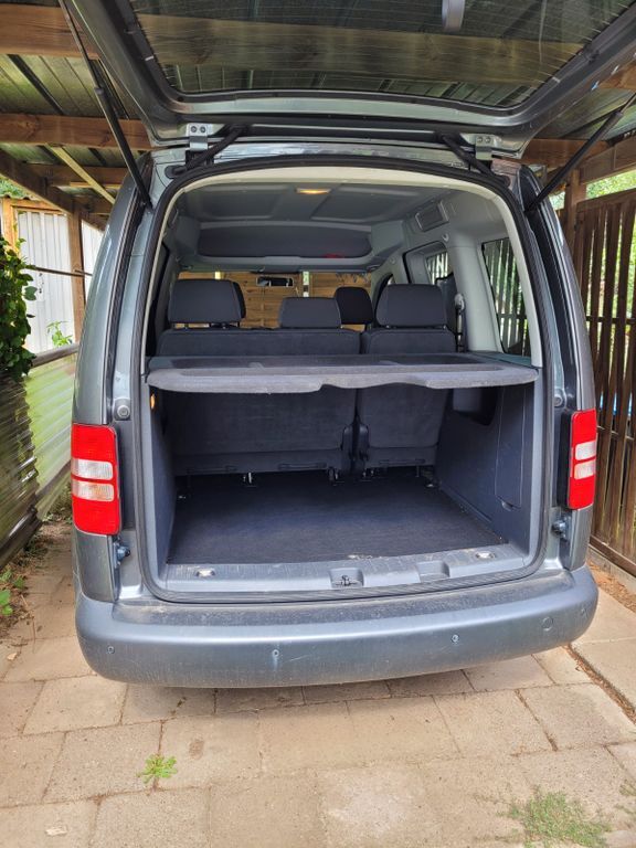 VW Caddy 150.000 km 13.500 € Schwerin 19057