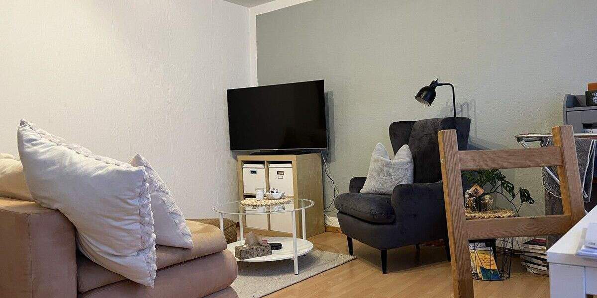 Attraktives Mehrfamilienhaus mit 7 Wohneinheiten in zentraler Lage - vollvermietet & gepflegt! 1 zimmer