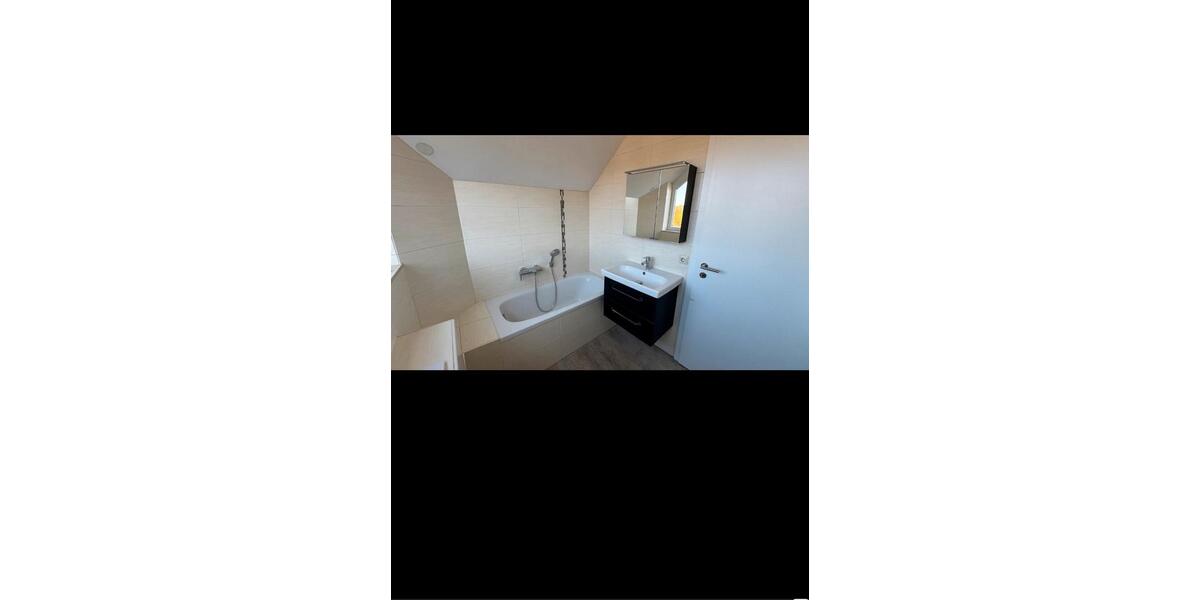 Maisonettenwohnung Schwerin Gartenstadt - 2 Zimmer, 50 m&sup2;, 537&euro; | Angebot:26366297