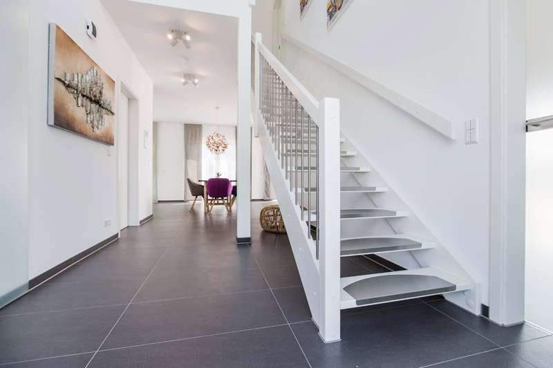 Einfamilienhaus Hohen Viecheln - 5 Zimmer, 144 m&sup2;, 370.000&euro; | Angebot:25666400