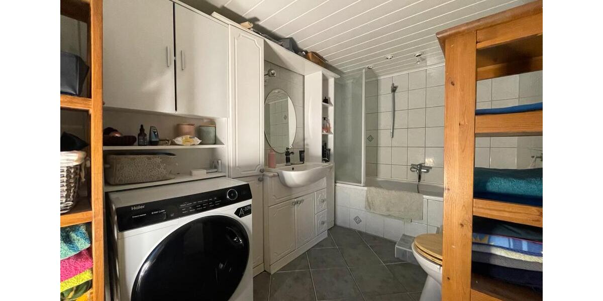Doppelhaushälfte Dorf Mecklenburg - 5 Zimmer, 150 m&sup2;, 230.000&euro; | Angebot:26523774