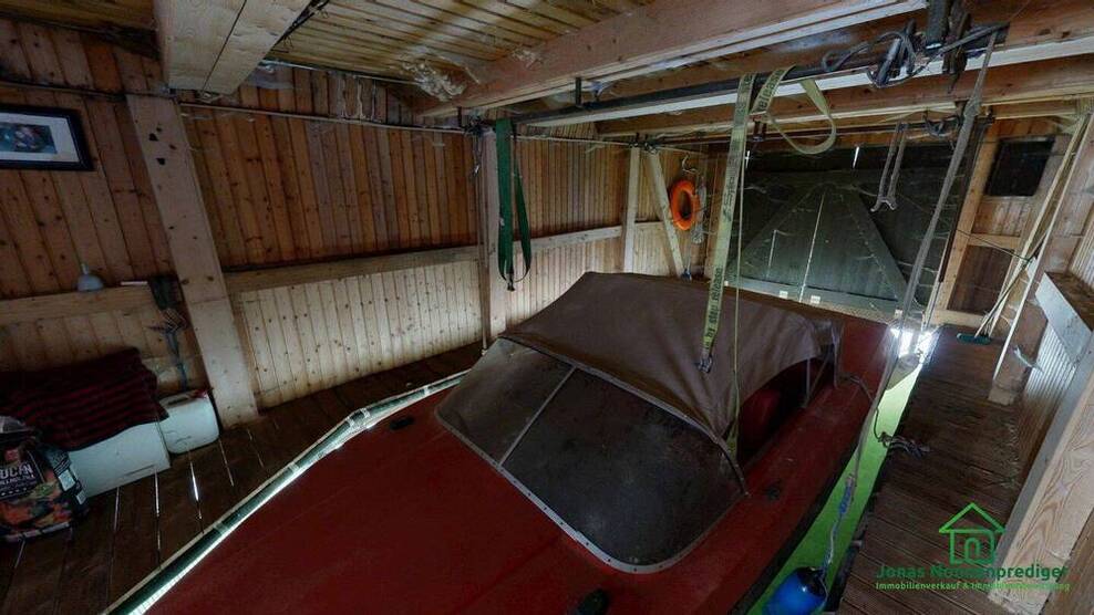 Bootshaus in exklusiver Lage zentral am Schweriner See - provisionsfrei für den Käufer
