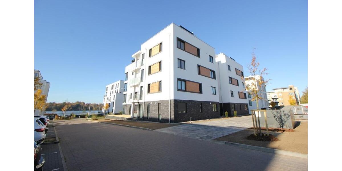 Erdgeschoßwohnung Schwerin Altstadt - 3 Zimmer, 110 m&sup2;, 1.540&euro; | Angebot:24495567
