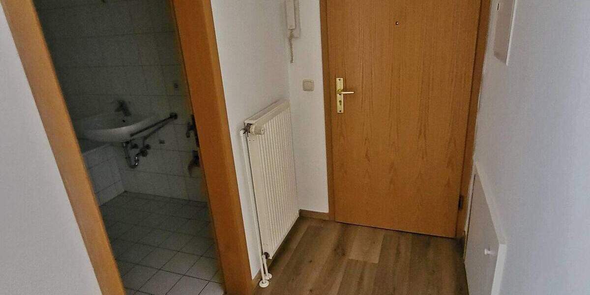 Etagenwohnung Pampow - 2 Zimmer, 50 m&sup2;, 420&euro; | Angebot:26275146