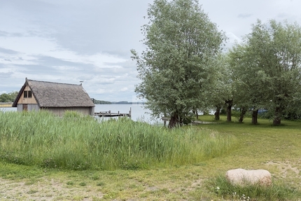 Schöner Wohnen am Schweriner See WaisenhausGärten wirklich 1. Reihe am Wasser - Wohnung Schwerin Werdervorstadt | Angebot:26790961