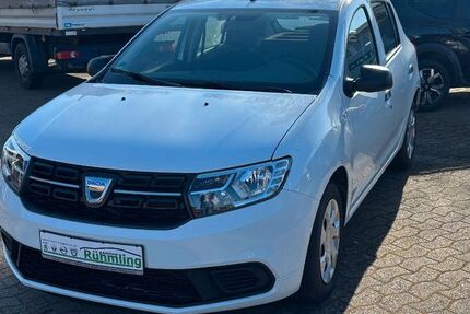 Dacia Sandero 24.892 km 8.950 &euro; Hagenow 19230