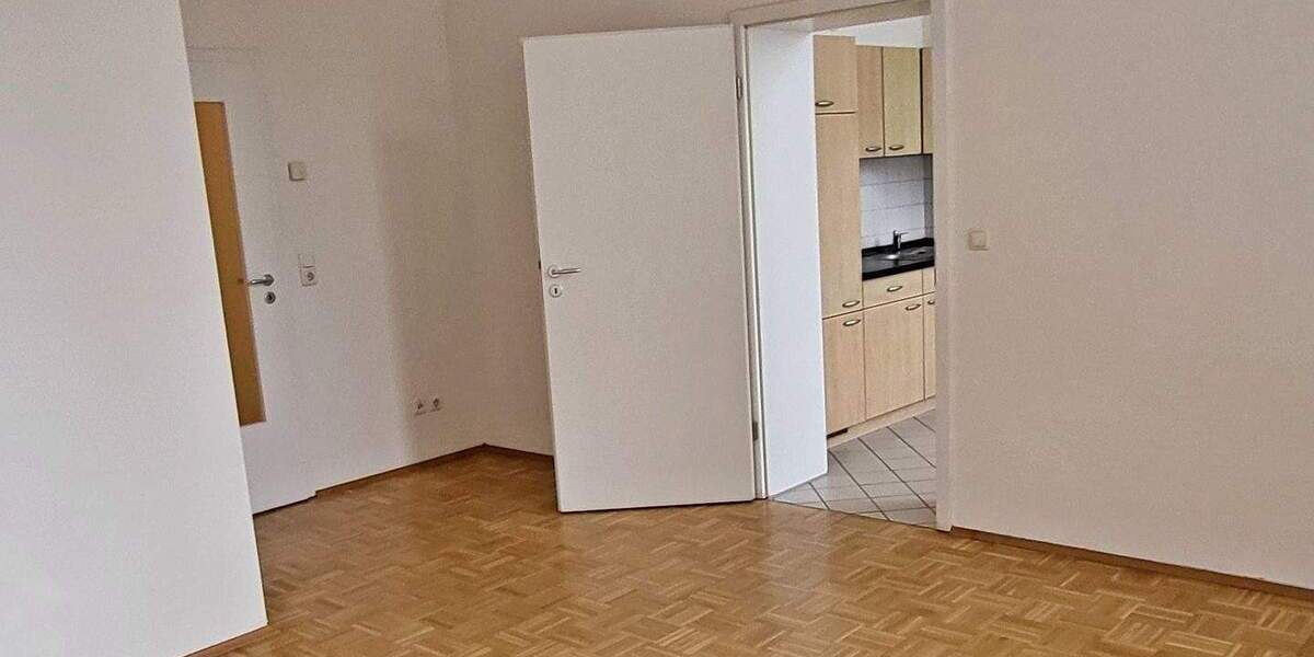 Etagenwohnung Schwerin Altstadt - 450&euro; | Angebot:25773177