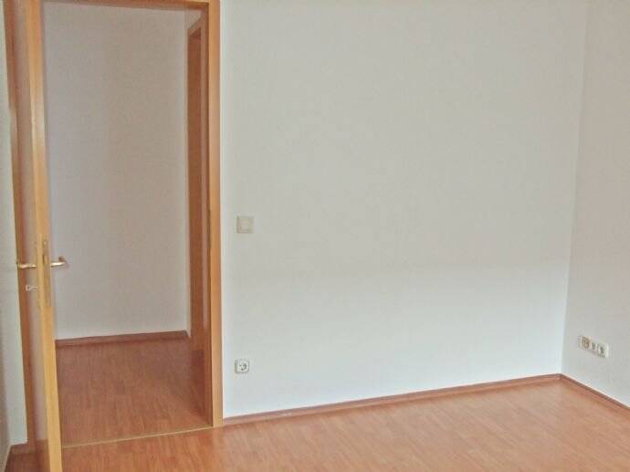 Etagenwohnung Schwerin Krebsförden - 3 Zimmer, 72 m&sup2;, 645&euro; | Angebot:24834680