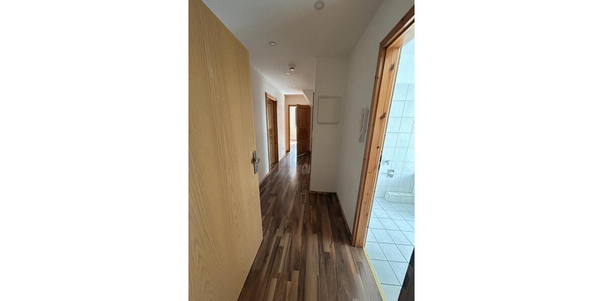 Maisonettenwohnung Banzkow - 3 Zimmer, 90 m&sup2;, 720&euro; | Angebot:26443609