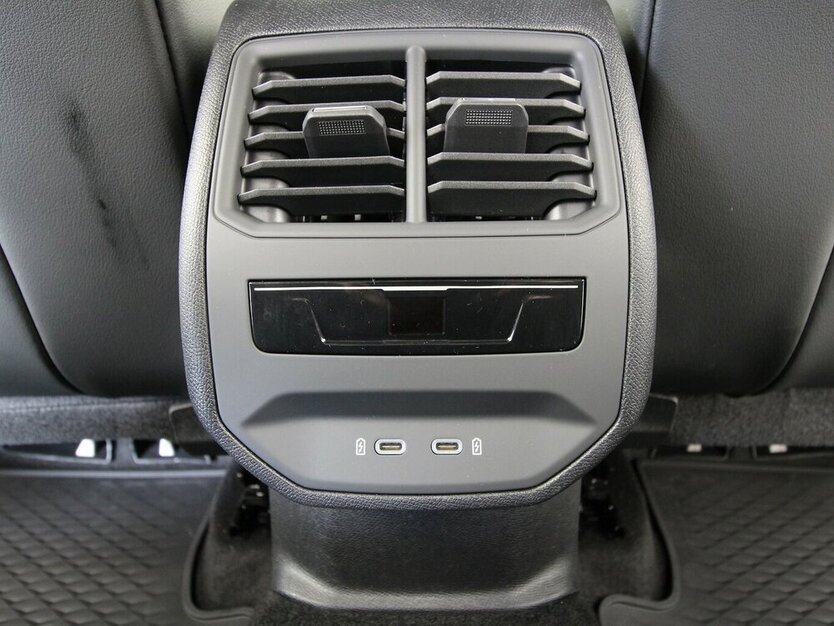 Leon Sportstourer e-HYBRID 6-DSG NAVI+LED+KAMERA