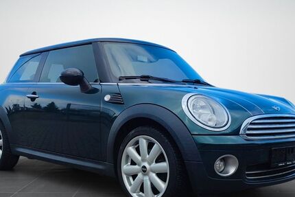 Mini Cooper 181.518 km 4.599 &euro; Wittenburg 19243