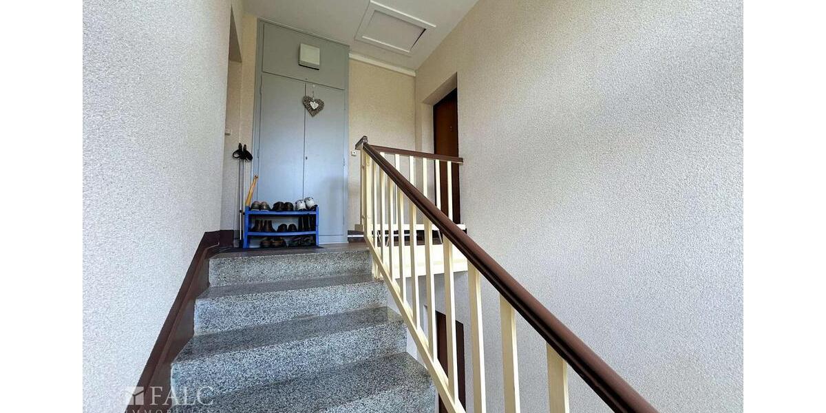 Dachgeschoßwohnung Lübstorf - 1 Zimmer, 34 m&sup2;, 400&euro; | Angebot:26661630
