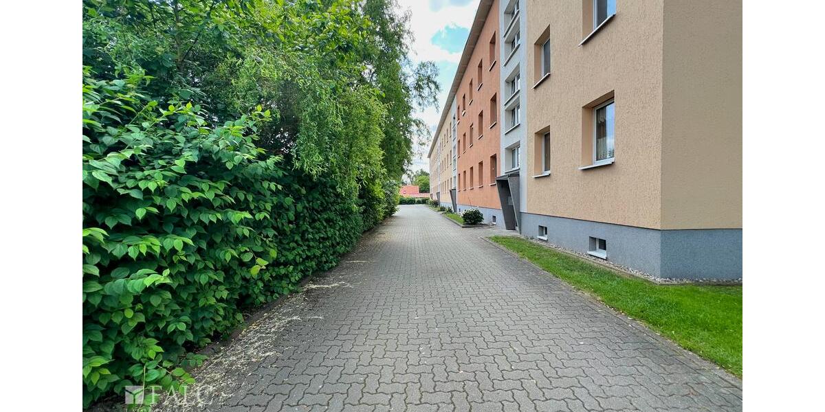 Dachgeschoßwohnung Lübstorf - 1 Zimmer, 34 m&sup2;, 400&euro; | Angebot:26661630