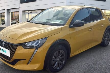 Peugeot 208 21.000 km 19.777 &euro; Schwerin 19057