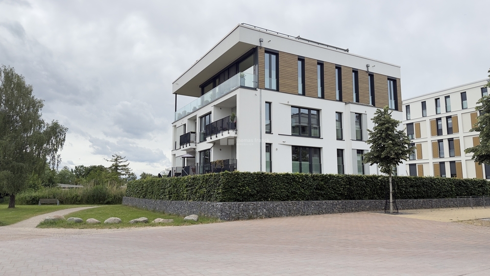 Schöner Wohnen am Schweriner See WaisenhausGärten wirklich 1. Reihe am Wasser - Etagenwohnung Schwerin Werdervorstadt | Angebot:26790961