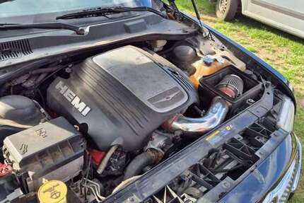 Chrysler 300C 274.000 km 2.000 € Besendorf (Bandenitz) 19230