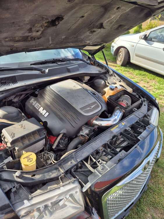 Chrysler 300C 274.000 km 2.000 € Besendorf (Bandenitz) 19230