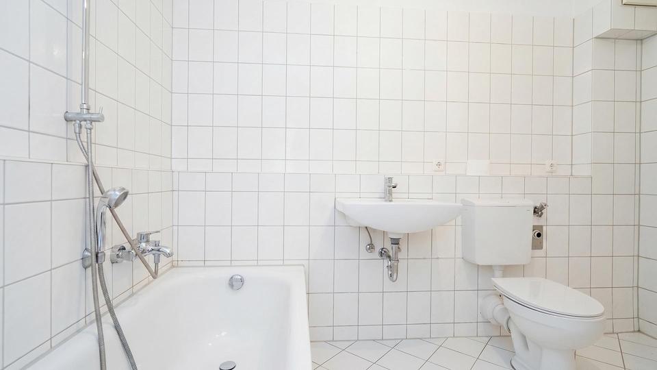 Etagenwohnung Schwerin Gartenstadt - 2 Zimmer, 69 m&sup2;, 840&euro; | Angebot:26470666