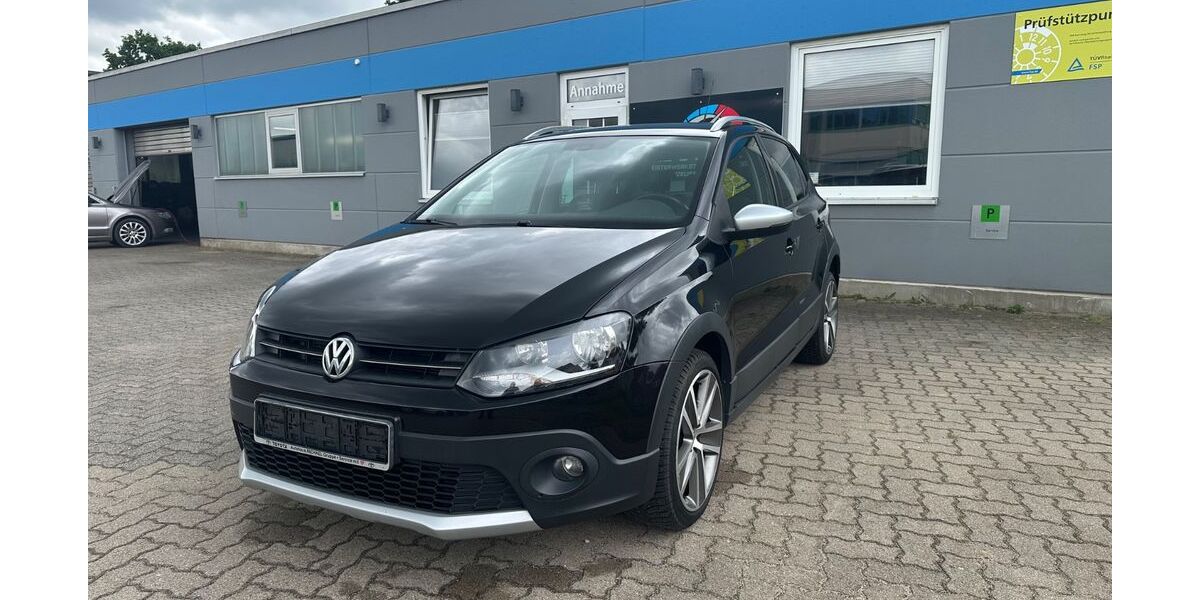 VW Polo 101.900 km 6.590 &euro; Pampow 19075
