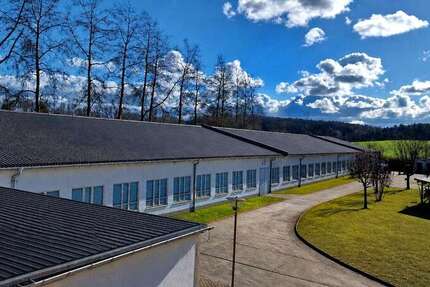 Gewerbeobjekt Sternberg - 290.000&euro; | Angebot:27701895