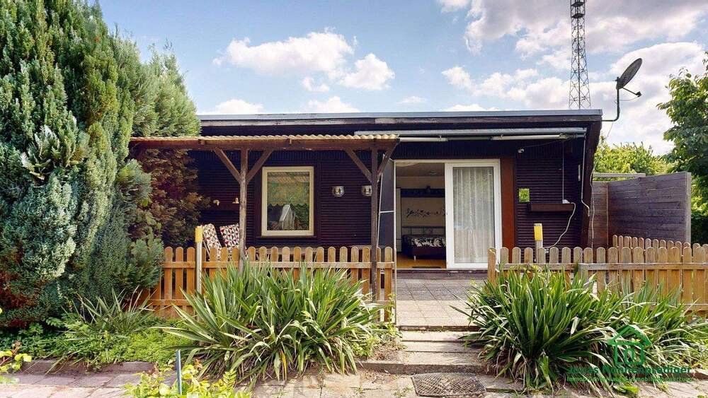 Bungalow Schwerin Gartenstadt - 1 Zimmer, 27 m&sup2;, 45.000&euro; | Angebot:25771173