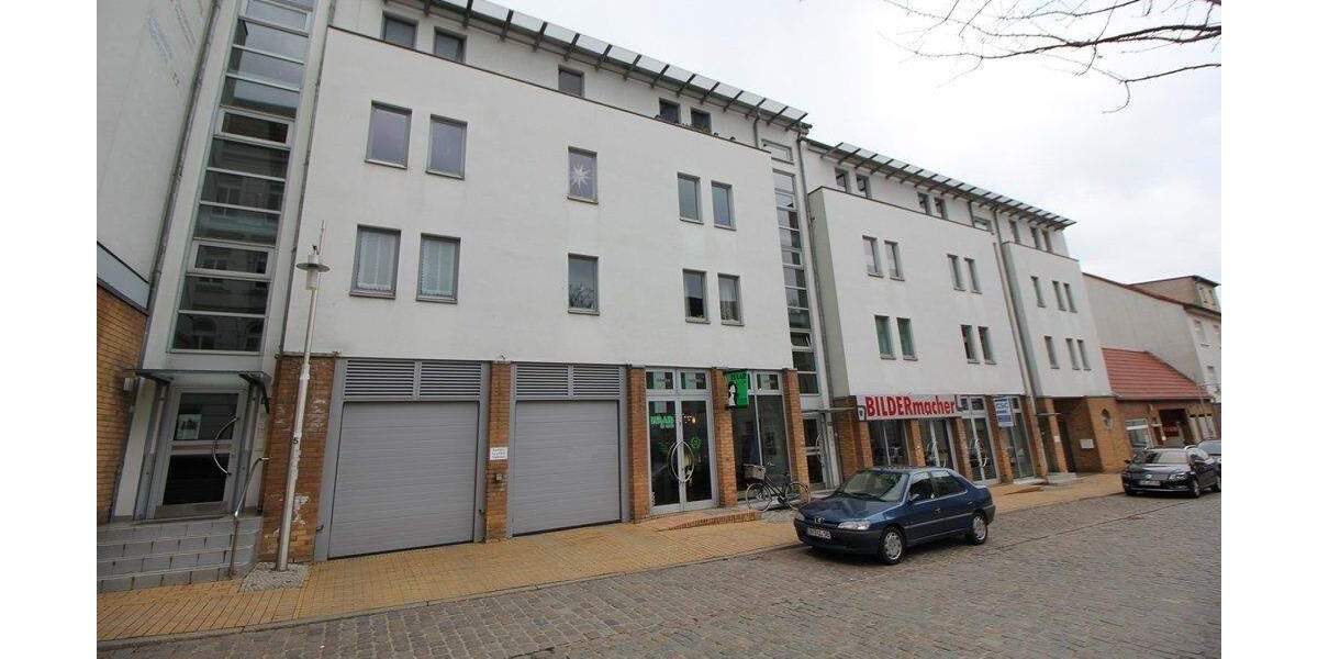 Gewerbeobjekt Schwerin Schelfstadt - 1 Zimmer, 73 m&sup2;, 600&euro; | Angebot:25779377