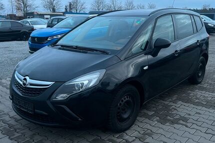 Opel Zafira 230.167 km 4.000 &euro; MITTENWALDE 15749