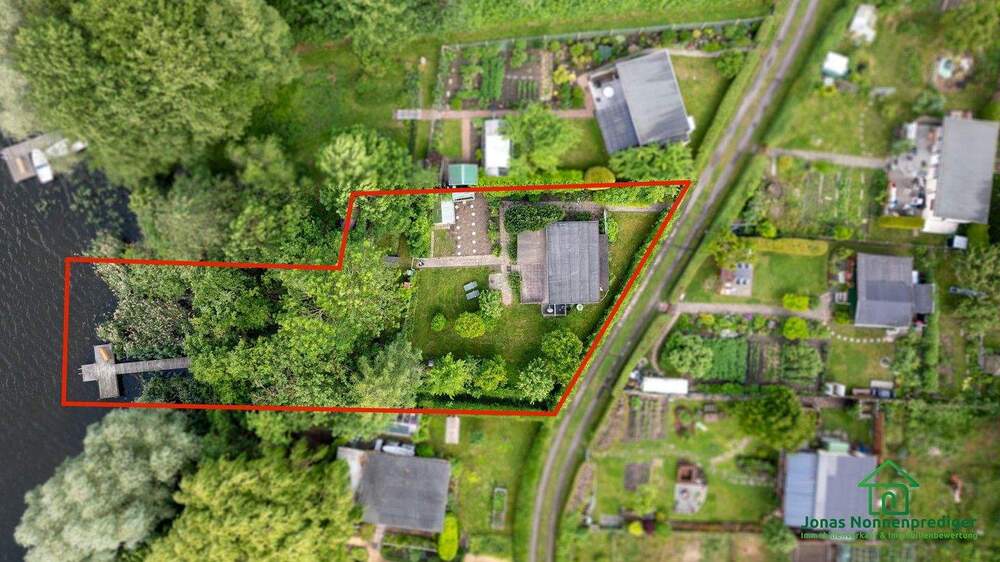 Bungalow Schwerin Gartenstadt - 1 Zimmer, 27 m&sup2;, 45.000&euro; | Angebot:25771173