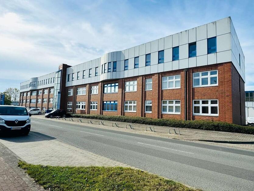 Großzügige Bürofläche in der Otto-Weltzien-Straße