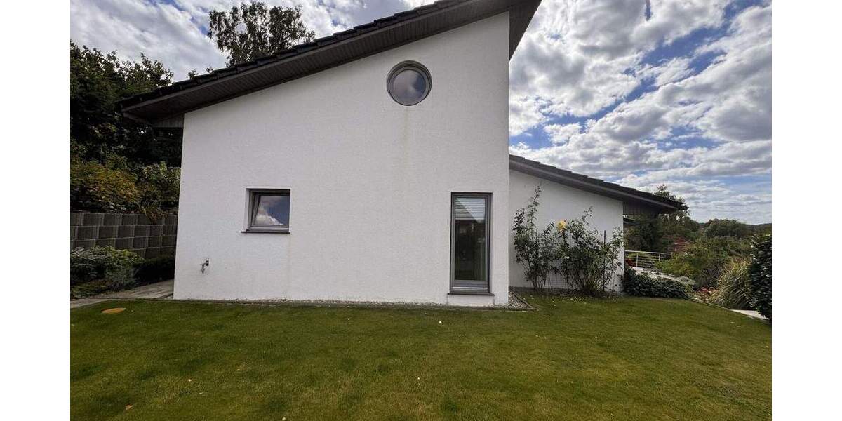 Architektenhaus in Hanglage und Blick auf den Fernsehturm - Ihr neues Zuhause! 6 zimmer