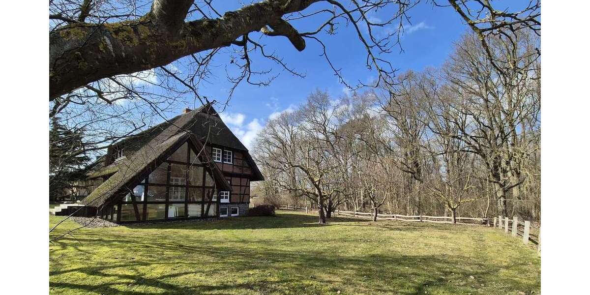 Einfamilienhaus Dobin am See - 8 Zimmer, 285 m&sup2;, 999.000&euro; | Angebot:25625880
