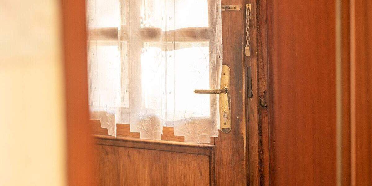 Einfamilienhaus Schwerin Friedrichsthal - 6 Zimmer, 185 m&sup2;, 359.000&euro; | Angebot:25733801