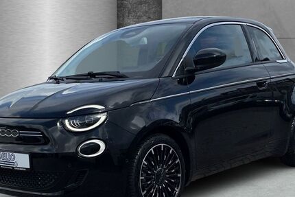 Fiat 500e 6.534 km 25.490 € Schwerin 19061