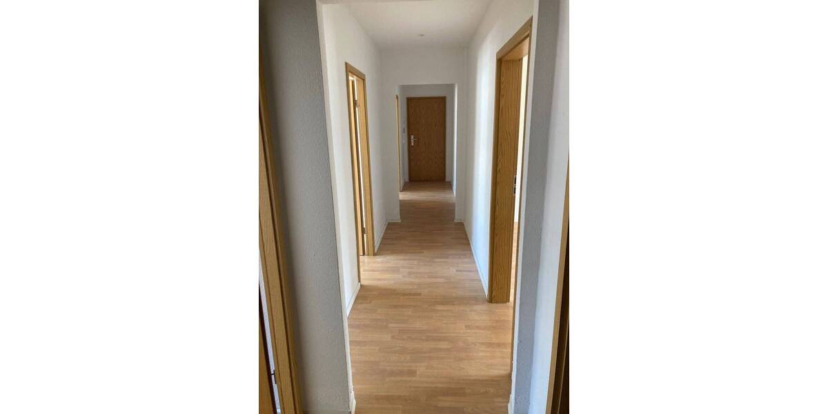 Etagenwohnung Hagenow Kietz - 4 Zimmer, 77 m&sup2;, 490&euro; | Angebot:26686515