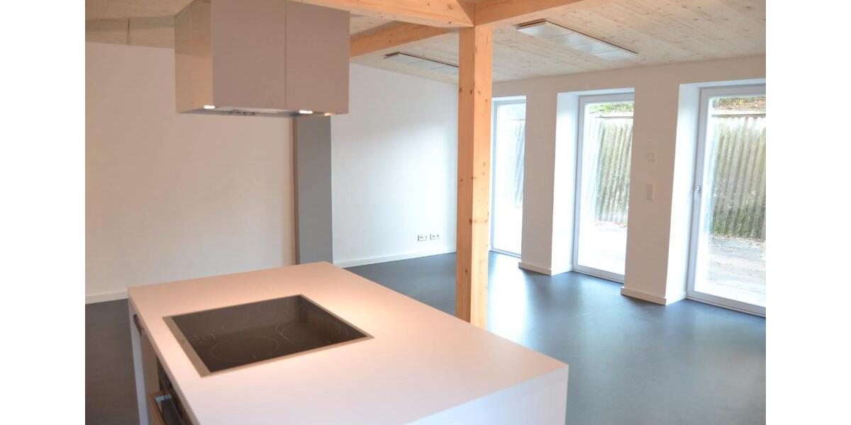 Maisonettenwohnung Schwerin Neumühle - 3 Zimmer, 94 m&sup2;, 990&euro; | Angebot:26066357