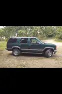 Chevrolet Tahoe 270.000 km 13.800 &euro; Leezen 19067