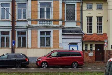 Wohnung zum Mieten in Schwerin 900 € 103.4 m² 3 zimmer