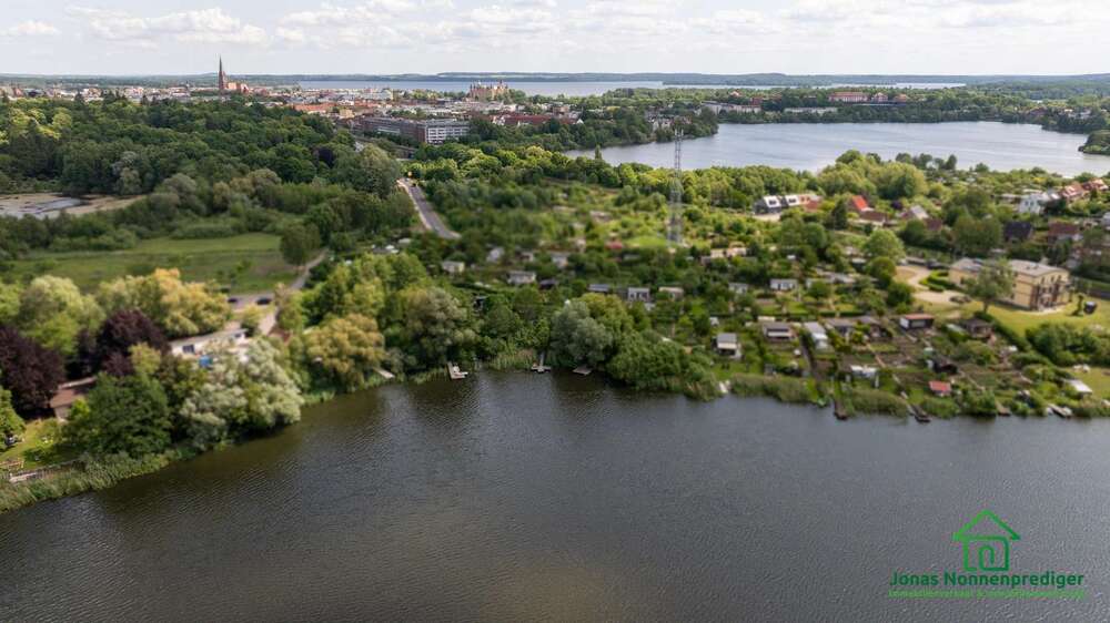 Einfamilienhaus Schwerin Gartenstadt - 1 Zimmer, 27 m&sup2;, 45.000&euro; | Angebot:25848779