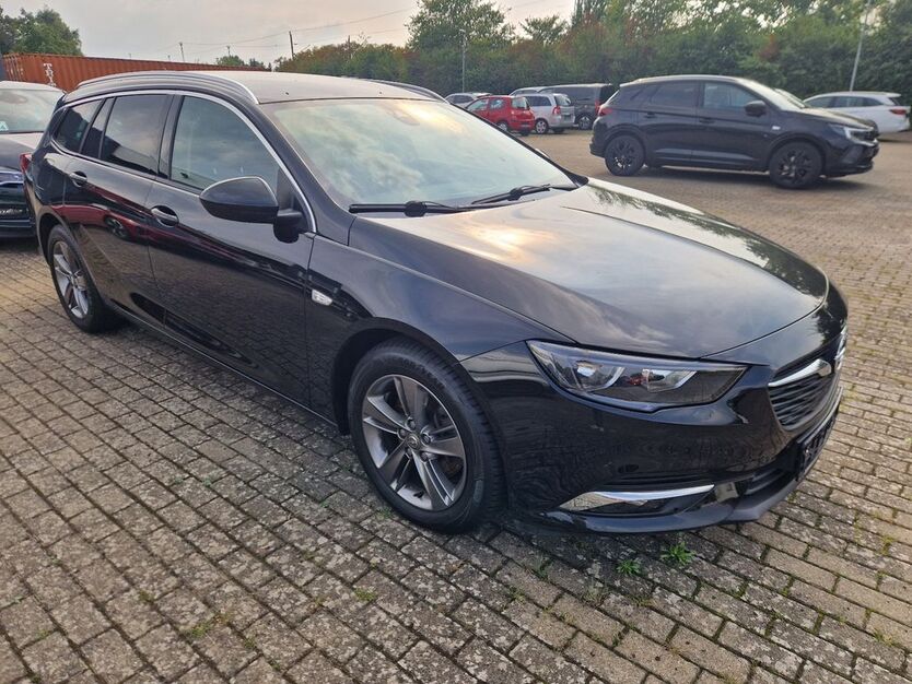 Opel Insignia 82.486 km 17.490 € Schwerin 19055
