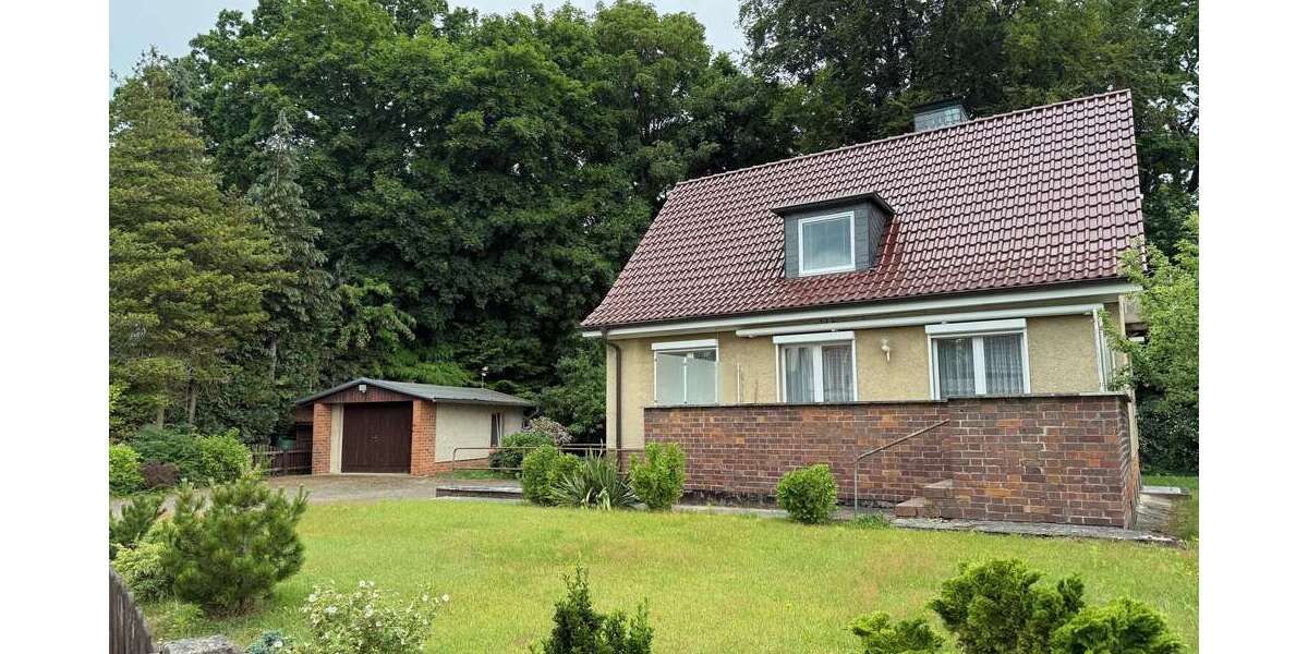 Einfamilienhaus Schwerin Gartenstadt - 4 Zimmer, 90 m&sup2;, 1.500&euro; | Angebot:26847643
