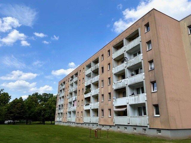 Etagenwohnung Schwerin Mueßer Holz - 3 Zimmer, 57 m&sup2;, 365&euro; | Angebot:26851570
