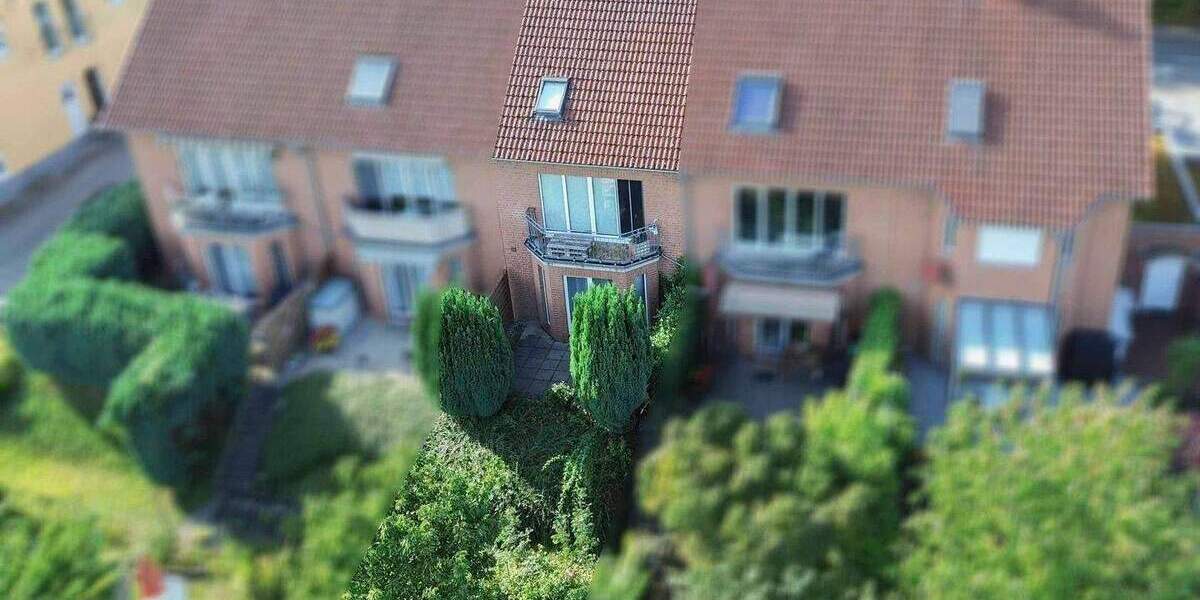 Wohnen mit Blick ins Grüne: 3-Zi.-Maisonette-Wohnung mit Balkon in gefragter Wohnlage 3 zimmer