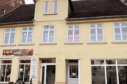 Haus Crivitz - 8 Zimmer, 100 m&sup2;, 159.000&euro; | Angebot:26885330