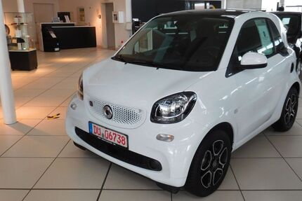 Smart ForTwo 54.000 km 8.500 € Wismar 23966