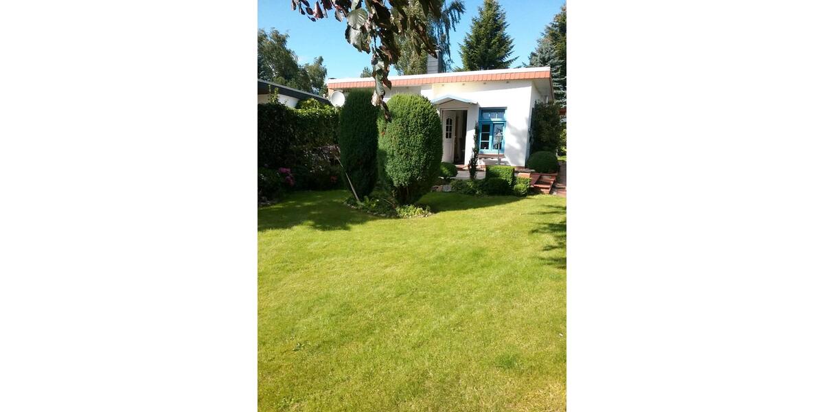 Bungalow mit auf ca. 535 qm Eigentumsl.MeckPom 3 zimmer