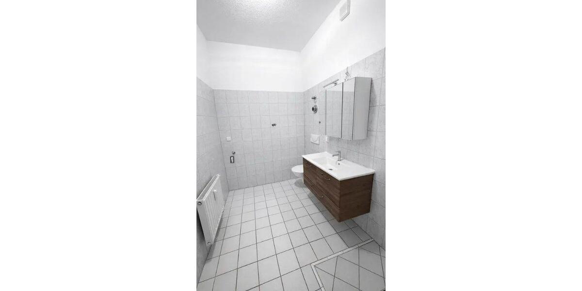 Etagenwohnung Wismar Altstadt - 1 Zimmer, 38 m&sup2;, 532&euro; | Angebot:26446740