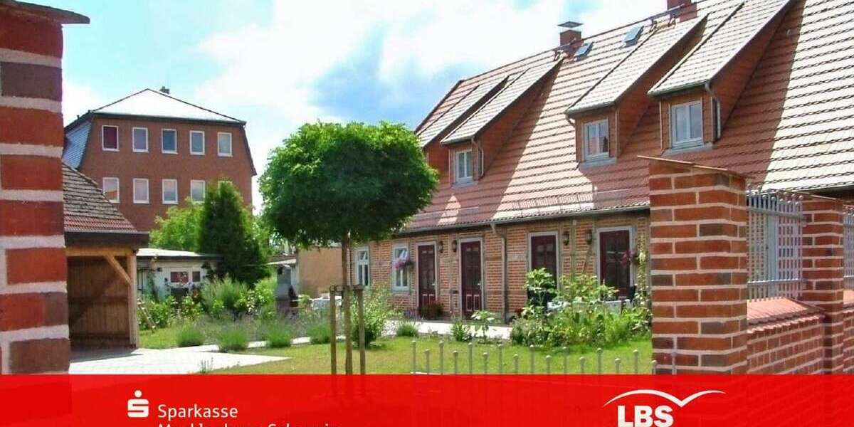 Einfamilienhaus Neustadt-Glewe Glewe - 8 Zimmer, 247 m&sup2;, 435.000&euro; | Angebot:25901657